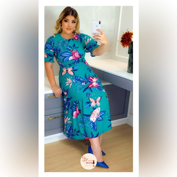 Woman’s dress size U - Picture 1 of 1